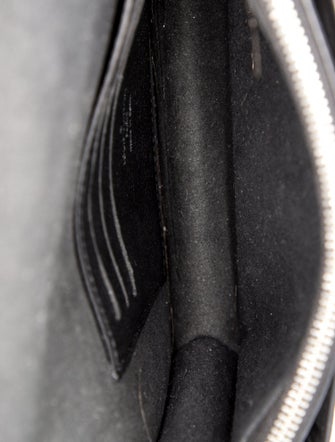 Louis Vuitton LV Monogram Lockme