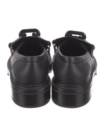 Louis Vuitton Leather Chain-Link Accents Loafers