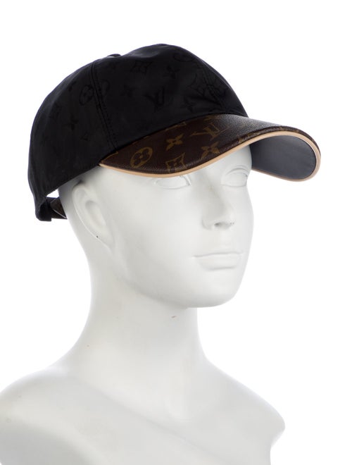 Louis Vuitton 2022 Monogram Get Ready Cap