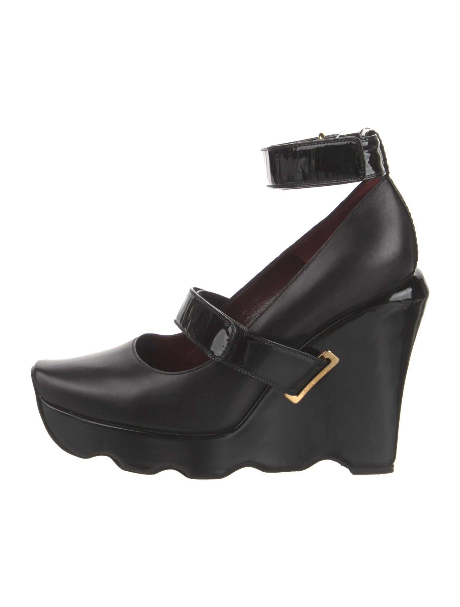 Louis Vuitton Leather Pumps