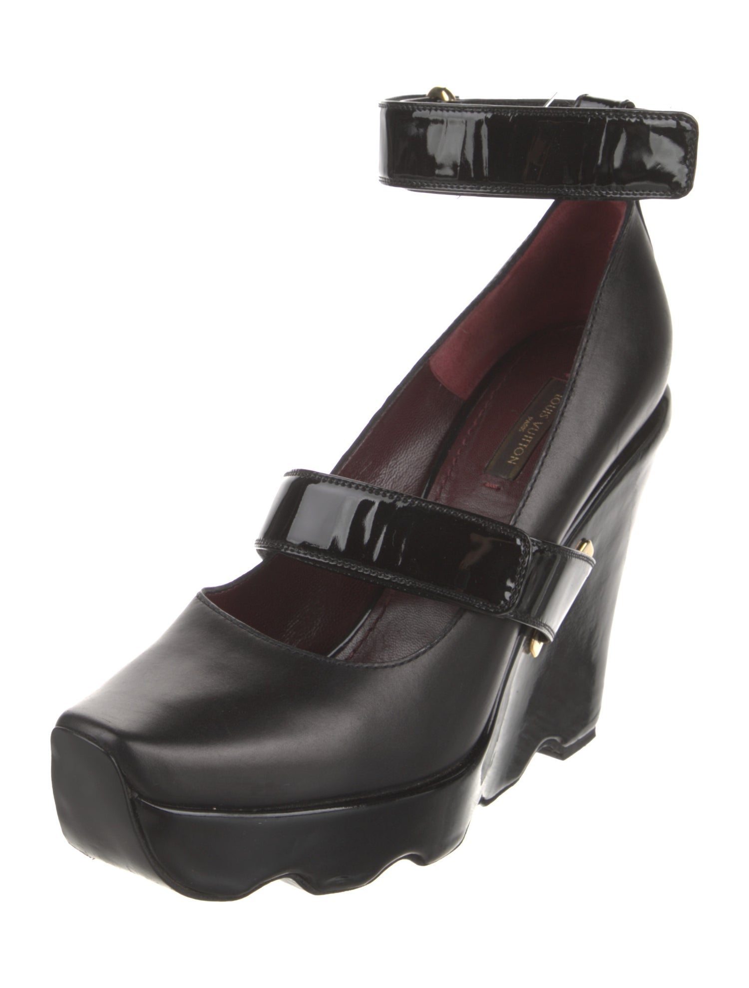 Louis Vuitton Leather Pumps