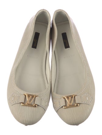 Louis Vuitton 2011 Signature Logo Ballet Flats