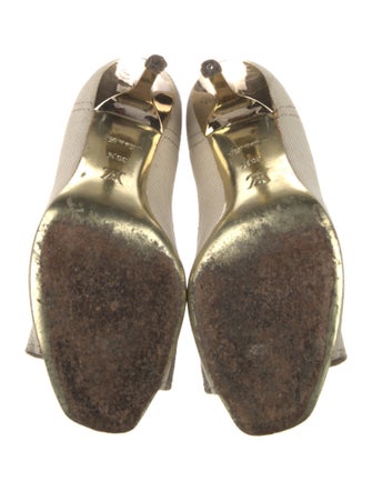 Louis Vuitton LV Monogram Canvas Pumps