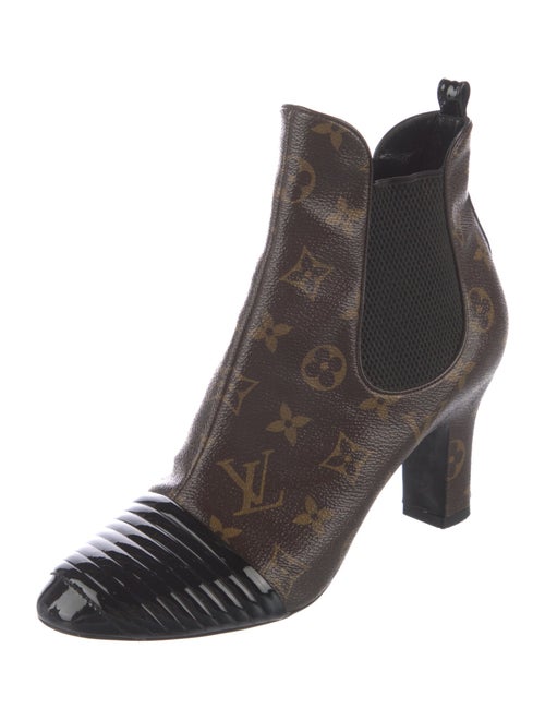 Louis Vuitton LV Monogram Chelsea Boots