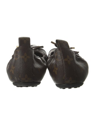 Louis Vuitton 2016 LV Monogram Ballet Flats
