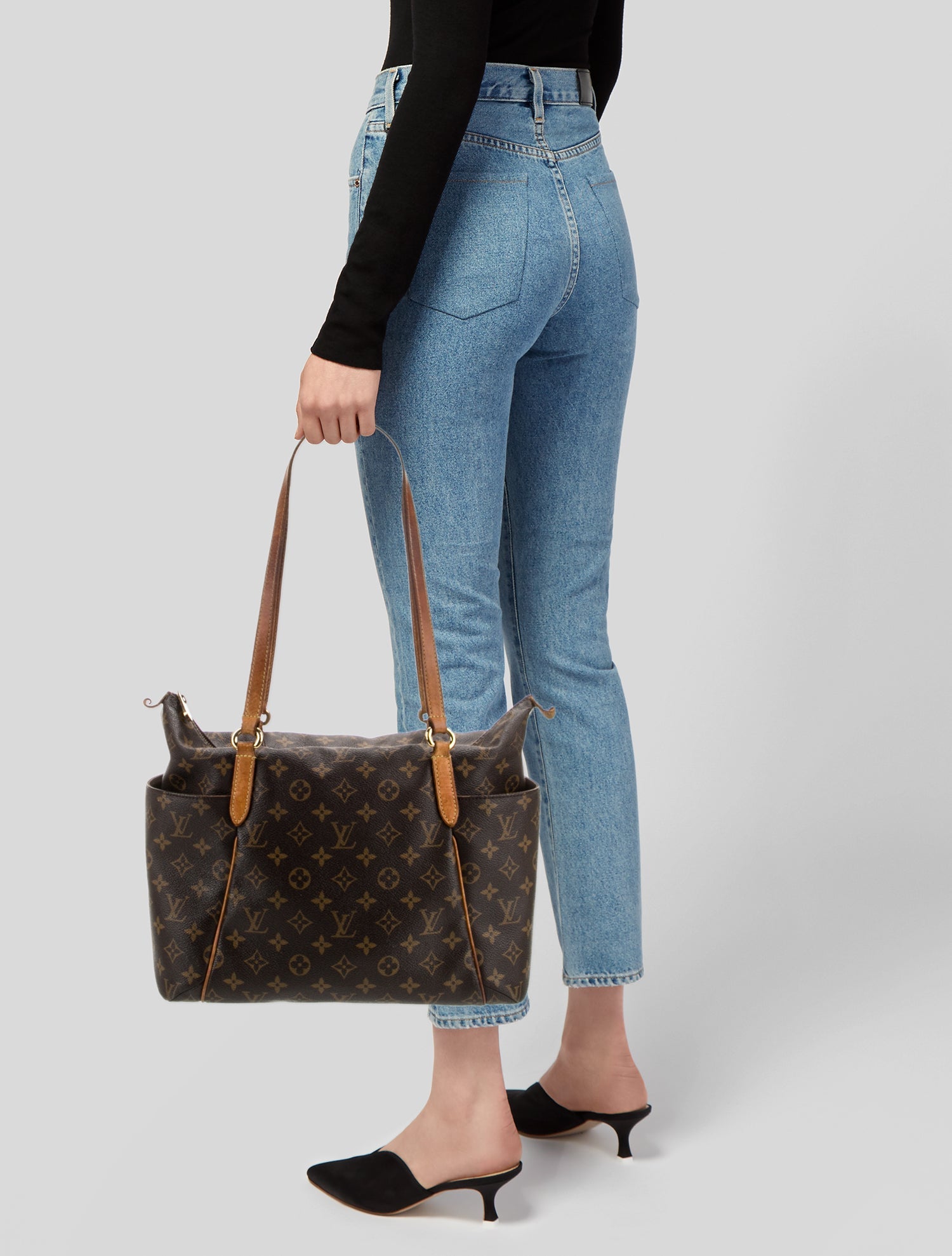 Louis Vuitton LV Monogram Totally MM