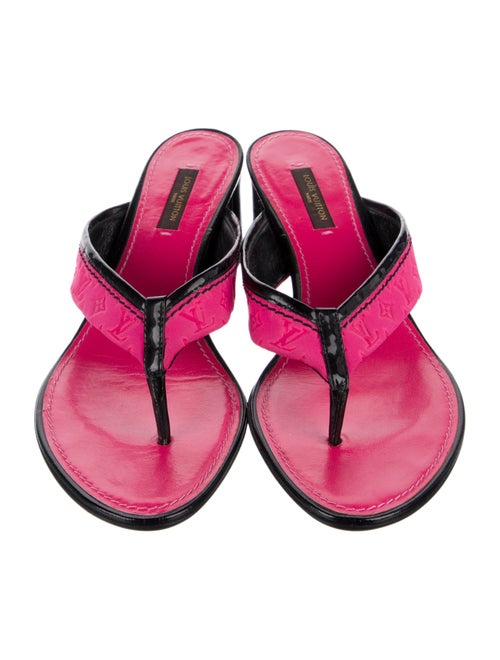 Louis Vuitton Patent Leather Striped Flip Flops