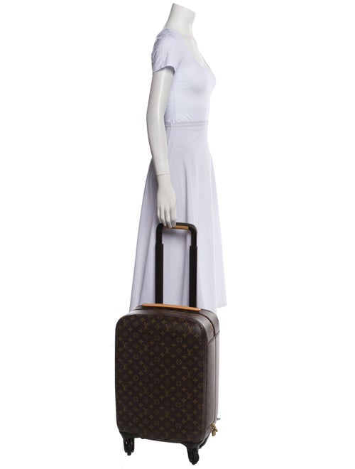 Louis Vuitton Monogram Zephyr 55 Rolling Suitcase