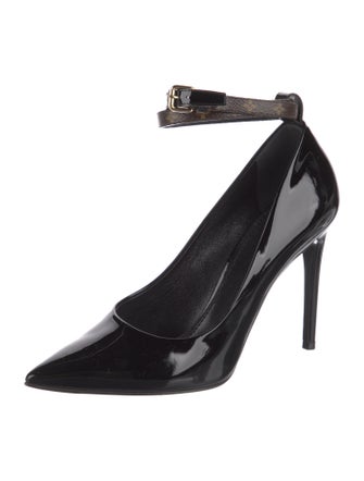 Louis Vuitton Patent Leather Leather Trim Embellishment Pumps