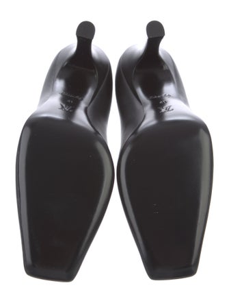 Louis Vuitton 2021 Leather Pumps