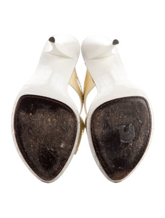 Louis Vuitton Patent Leather Bow Accents Slides