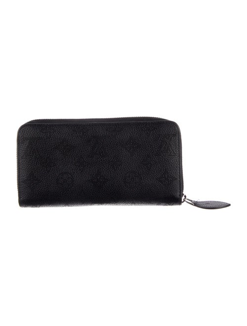 Louis Vuitton 2020 Perforated Monogram Zippy Wallet