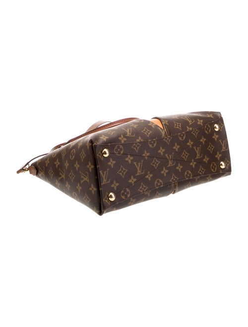 Louis Vuitton LV Monogram V Tote MM
