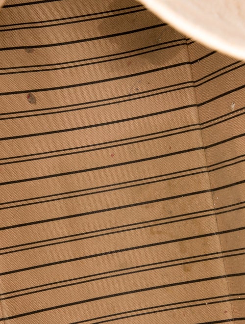 Louis Vuitton LV Monogram Artsy MM