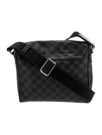Louis Vuitton Damier Graphite District PM