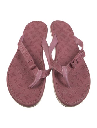 Louis Vuitton Monogram Pattern Rubber Flip Flops