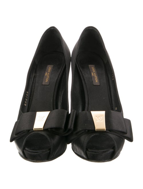 Louis Vuitton LV Monogram Satin Pumps