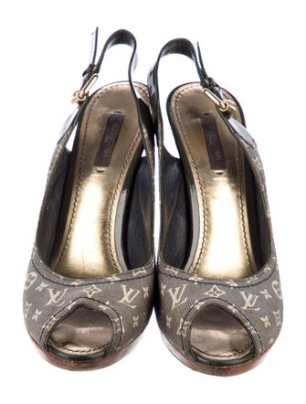Louis Vuitton LV Monogram Canvas Slingback Pumps