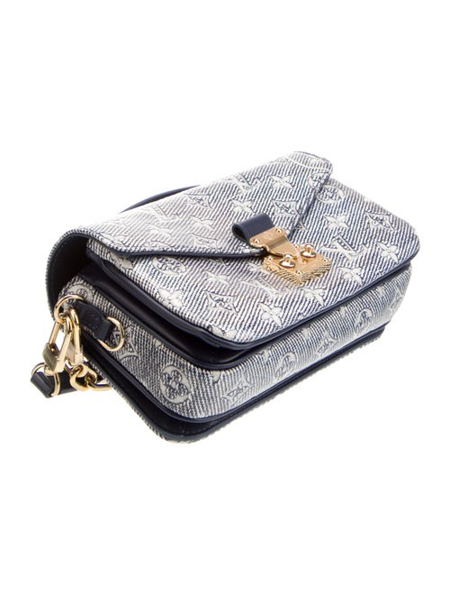 Louis Vuitton LV Monoglam Pochette Métis East West