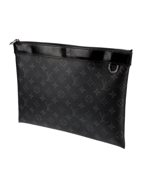 Louis Vuitton Monogram Eclipse Discovery Pochette GM
