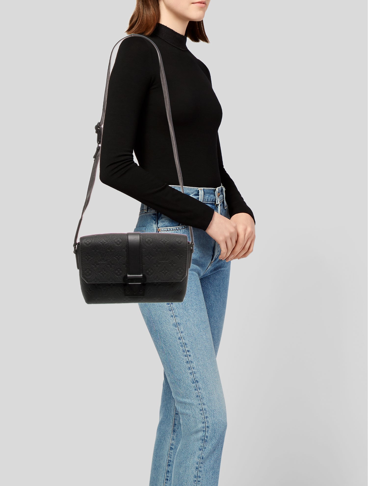 Louis Vuitton LV Monogram S-Cape