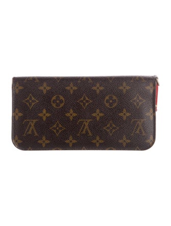 Louis Vuitton 2009 Monogram Pattern Wallet