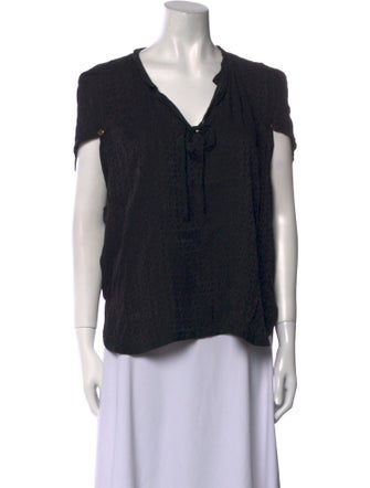 Louis Vuitton V-Neck Short Sleeve Top