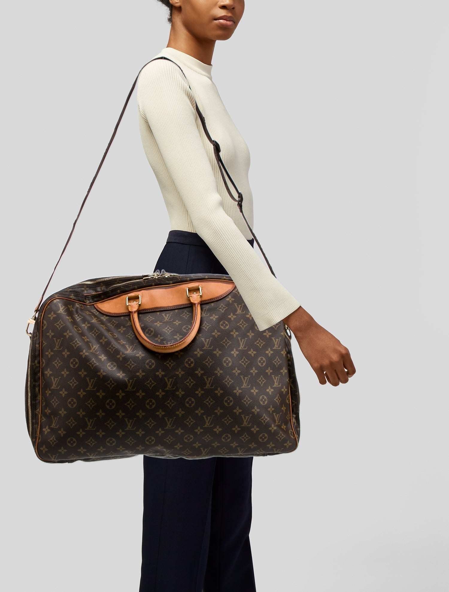 Louis Vuitton LV Monogram Alizé