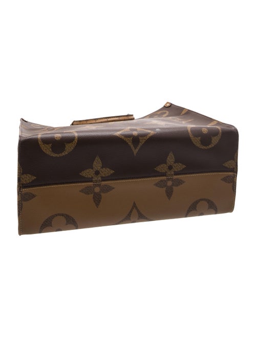 Louis Vuitton LV Monogram OnTheGo GM