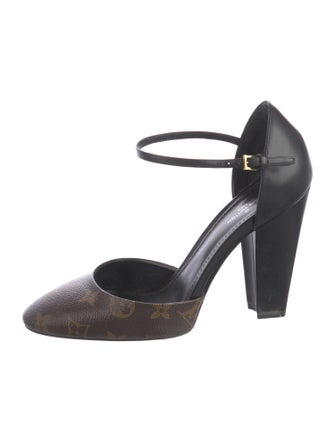 Louis Vuitton Leather Printed D'Orsay Pumps