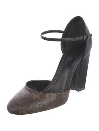Louis Vuitton Leather Printed D'Orsay Pumps