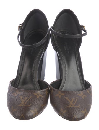Louis Vuitton Leather Printed D'Orsay Pumps