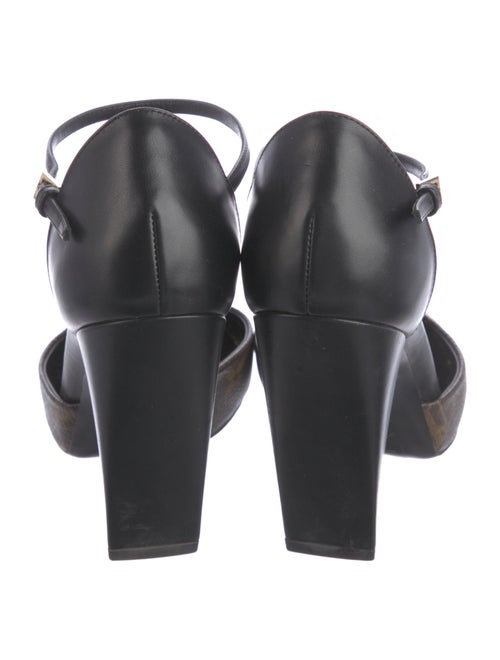 Louis Vuitton Leather Printed D'Orsay Pumps