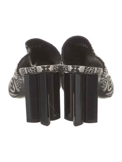 Louis Vuitton 2020 Canvas Slides