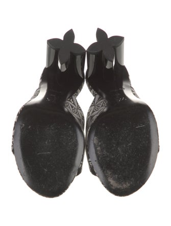 Louis Vuitton 2020 Canvas Slides