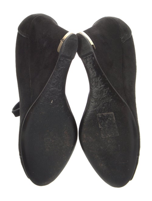 Louis Vuitton Suede Pumps