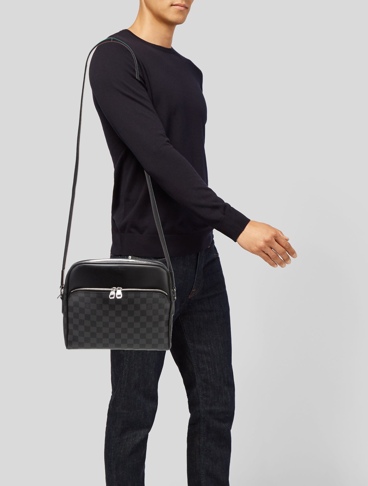 Louis Vuitton Damier Graphite Reporter PM