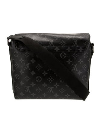 Louis Vuitton Monogram Eclipse District PM