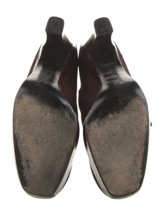 Louis Vuitton Suede Bow Accents Pumps