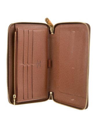 Louis Vuitton LV Monogram Coated Canvas Zippy Organizer Wallet