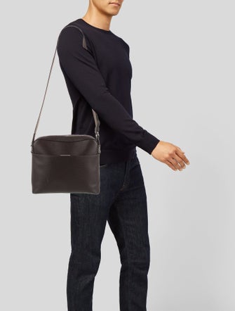 Louis Vuitton Taiga Leather Reporter PM