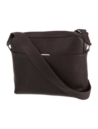 Louis Vuitton Taiga Leather Reporter PM