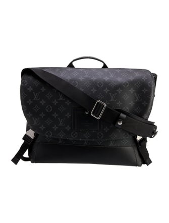 Louis Vuitton Monogram Eclipse Voyage MM