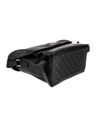 Louis Vuitton Monogram Eclipse Voyage MM