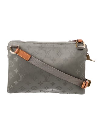 Louis Vuitton LV Monogram Bumbag