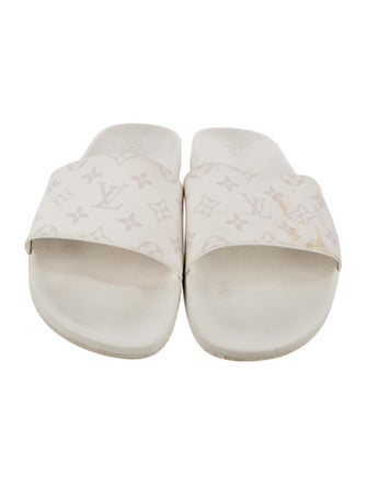 Louis Vuitton 2021 LV Monogram Slides