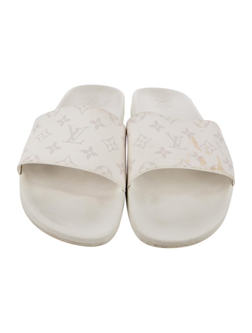 Louis Vuitton 2021 LV Monogram Slides