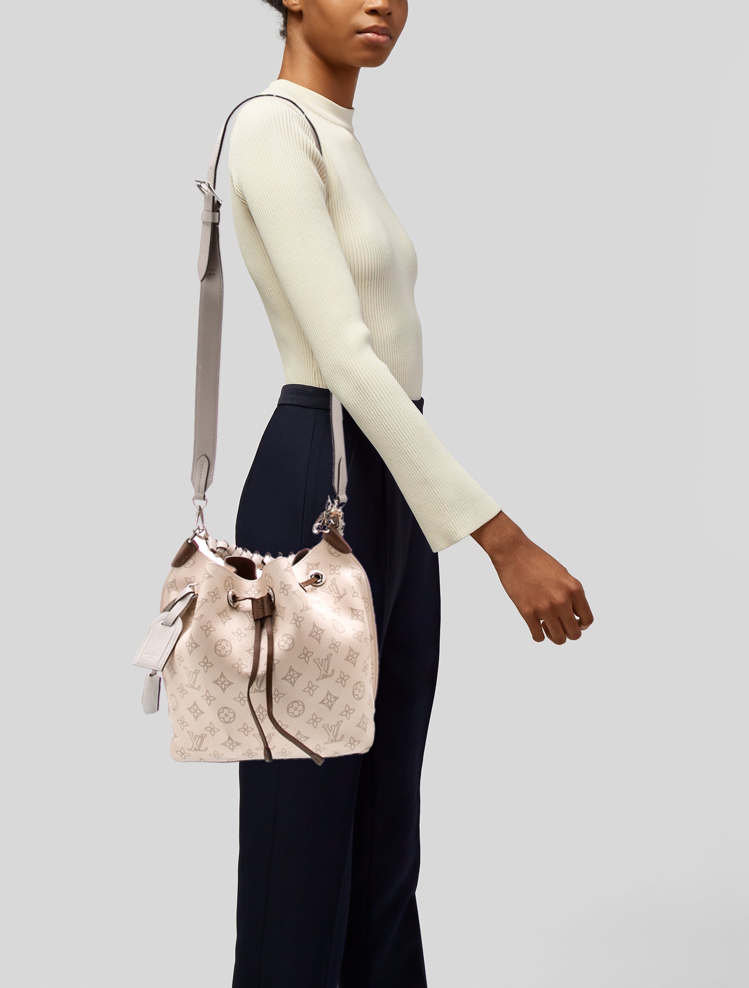 Louis Vuitton Monogram Muria