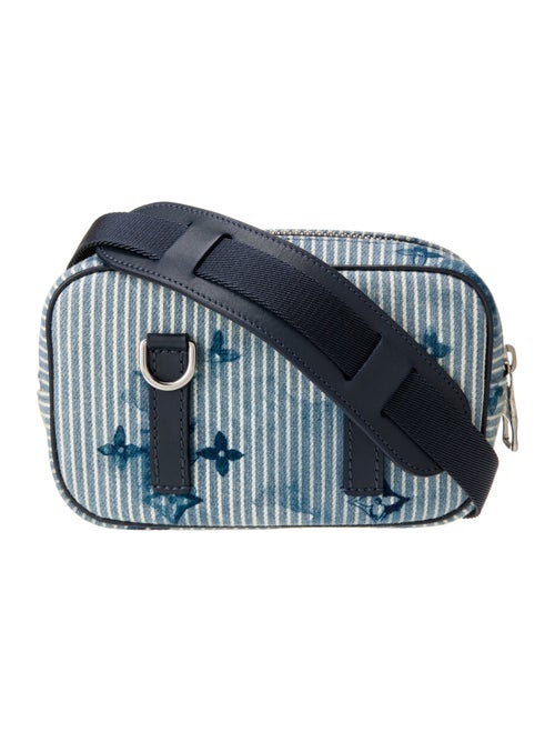 Louis Vuitton LV Monogram Outdoor Pouch