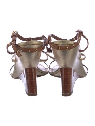 Louis Vuitton Leather T-Strap Sandals